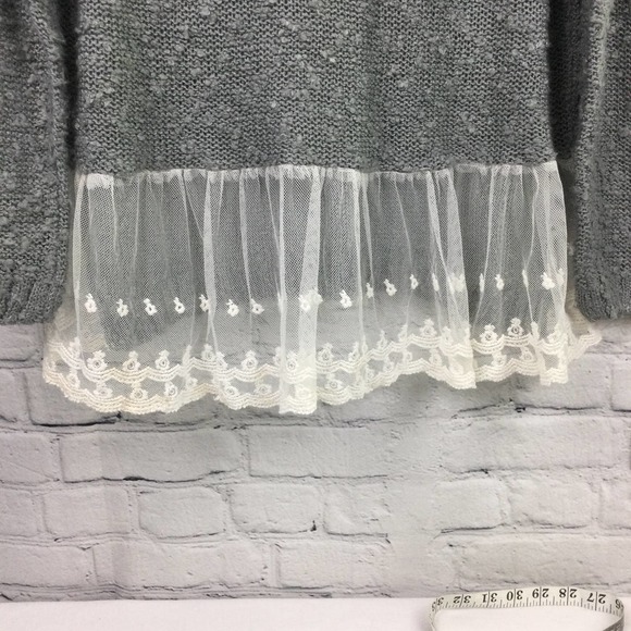 Monteau Los Angeles Grey Swiss Dot Lace Hem Boat Neck Pullover Sweater L - Picture 12 of 16
